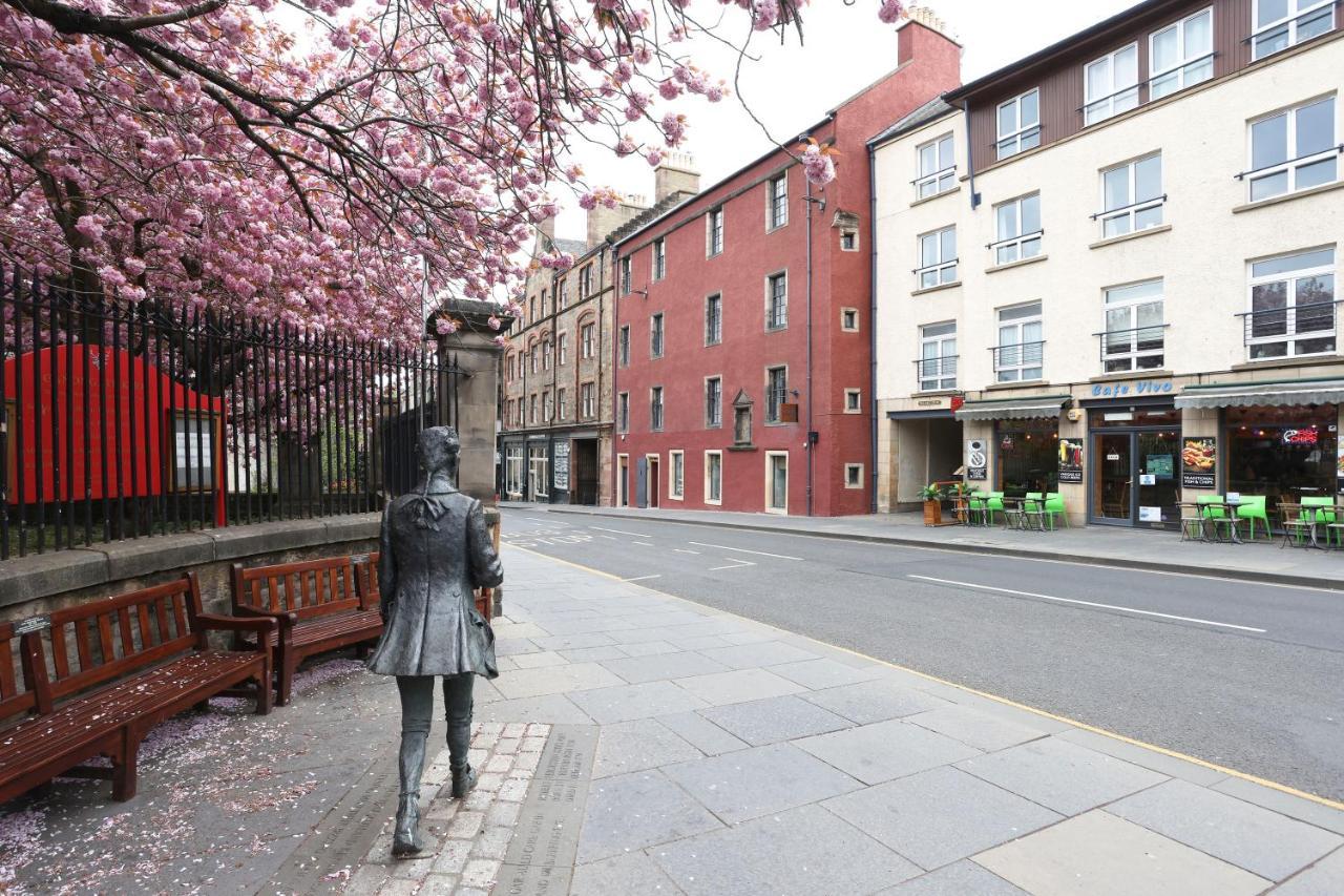 Апартаменти Joivy Affordable 3,4,5 And 12 Bed Private Flats Next To Royal Mile (Adults Only) Единбург Екстер'єр фото