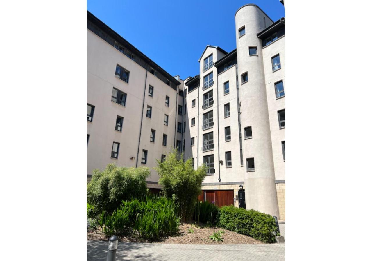 Апартаменти Joivy Affordable 3,4,5 And 12 Bed Private Flats Next To Royal Mile (Adults Only) Единбург Екстер'єр фото