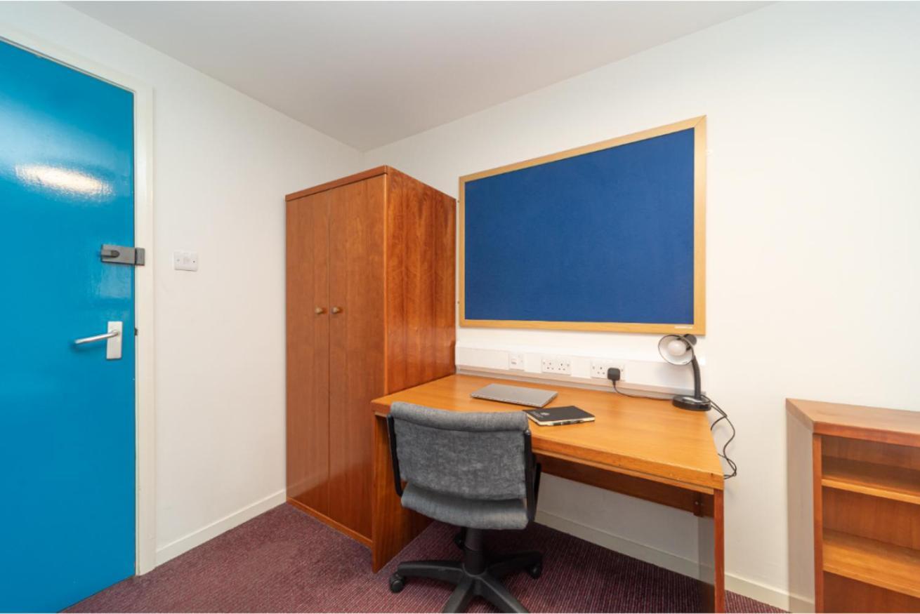 Апартаменти Joivy Affordable 3,4,5 And 12 Bed Private Flats Next To Royal Mile (Adults Only) Единбург Екстер'єр фото